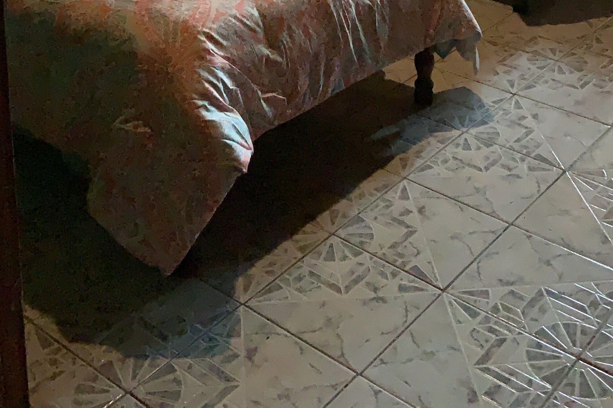 Room (Lapa Room)