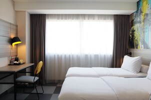 Superior Room, 2 Twin Beds | In-room safe, desk, soundproofing, iron/ironing board