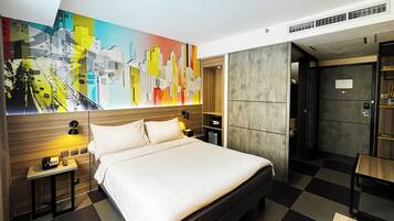 Kamar Superior, 1 Tempat Tidur Queen | Brankas, meja kerja, kedap suara, dan setrika/meja setrika