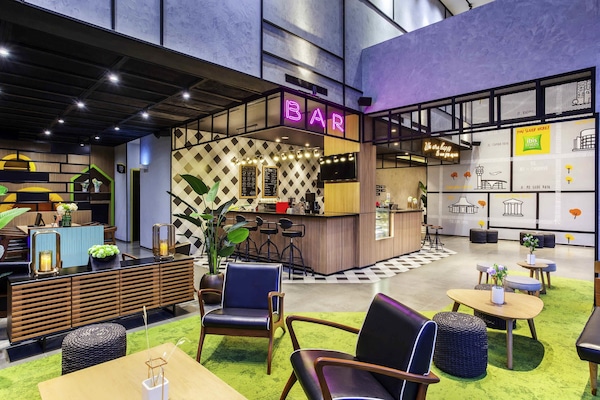 Bar (en el alojamiento)