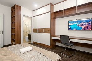 Apartment, 2 Bedrooms | 2 bedrooms, minibar, desk, free WiFi - Salalem Monarchy Apartment Han Riverside (Da Nang)