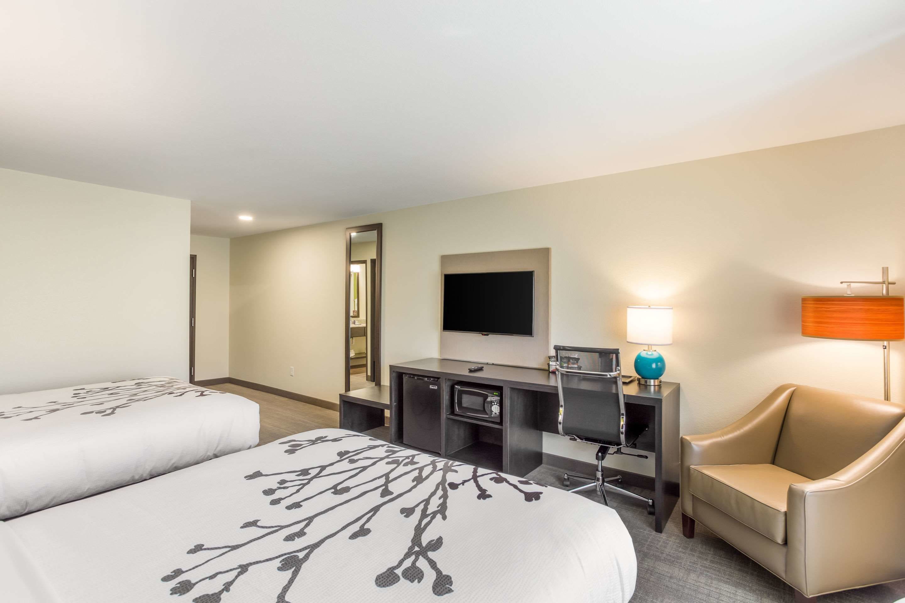 standard room, 2 queen beds, non smoking | desk, laptop workspace, blackout curtains, soundproofing