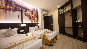 Standard Twin Room, 2 Twin Beds, Non Smoking | Desk, iron/ironing board, rollaway beds, free WiFi