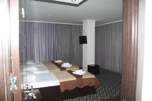 Basic Triple Room, 1 Twin Bed, Accessible, Non Smoking | 1 bedroom, blackout drapes, free WiFi, bed sheets - Hotel Georgia (Tbilisi)