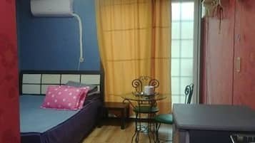Double Room | Desk, free WiFi
