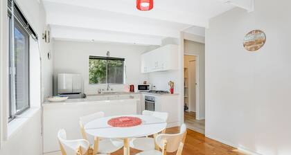 Eight on the Lake - 8 Fairhaven Point Way- Lakefront, pet friendly