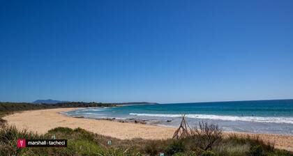 Cuttagee Beach Cottage 3