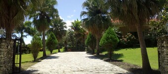 Relaxing eco-friendly luxury Villa