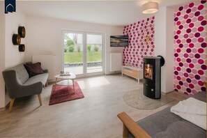 Fernseher, Kamin