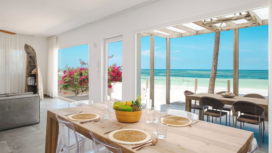 Moja Private Beachfront Suite, Amani Home Zanzibar