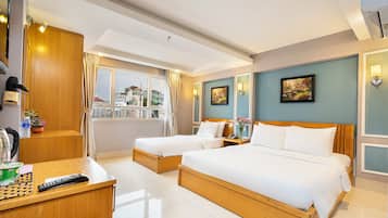 Luxury Suite, City View | 1 bedroom, premium bedding, minibar, in-room safe
