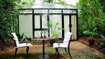 Hot stone massages, deep-tissue massages