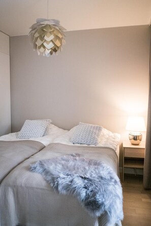 2 bedrooms, soundproofing, iron/ironing board, free cots/infant beds - Santasport Apartment Hotel (Rovaniemi)