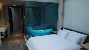Deluxe Double Room, 1 Queen Bed, Non Smoking - LAN VILLA (Wujie)