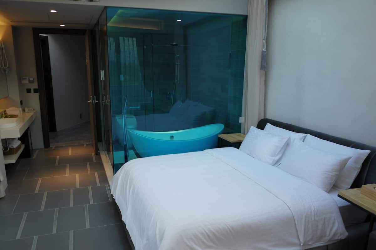 Desk, blackout curtains, free WiFi, bed sheets