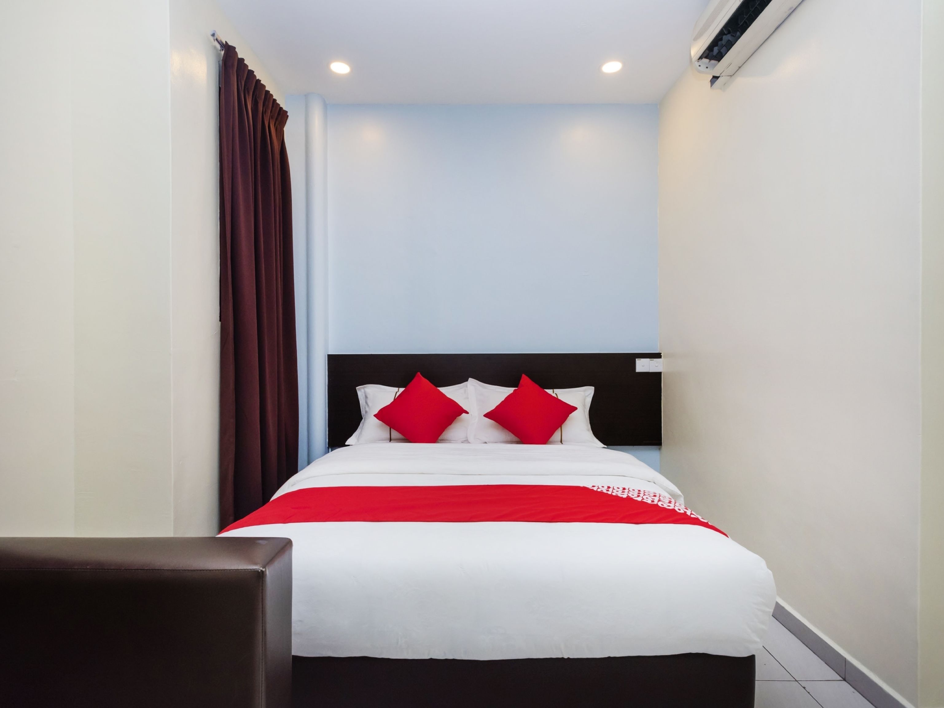 Photo - Super OYO 494 EG Hotel