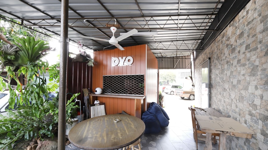 OYO 507 Aikka Hotel