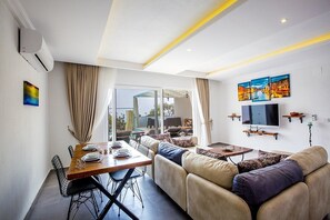 빌라, 바다 전망 | 거실 | 플라스마 TV