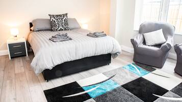 Deluxe Townhome, 3 Bedrooms, Non Smoking, Mountain View