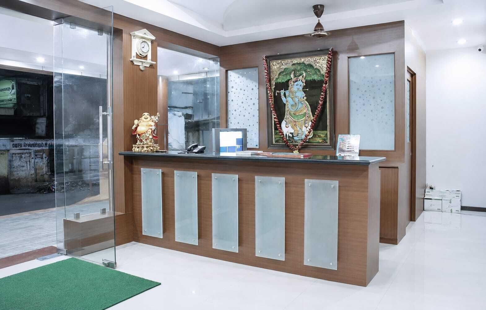 Quầy tiếp tân