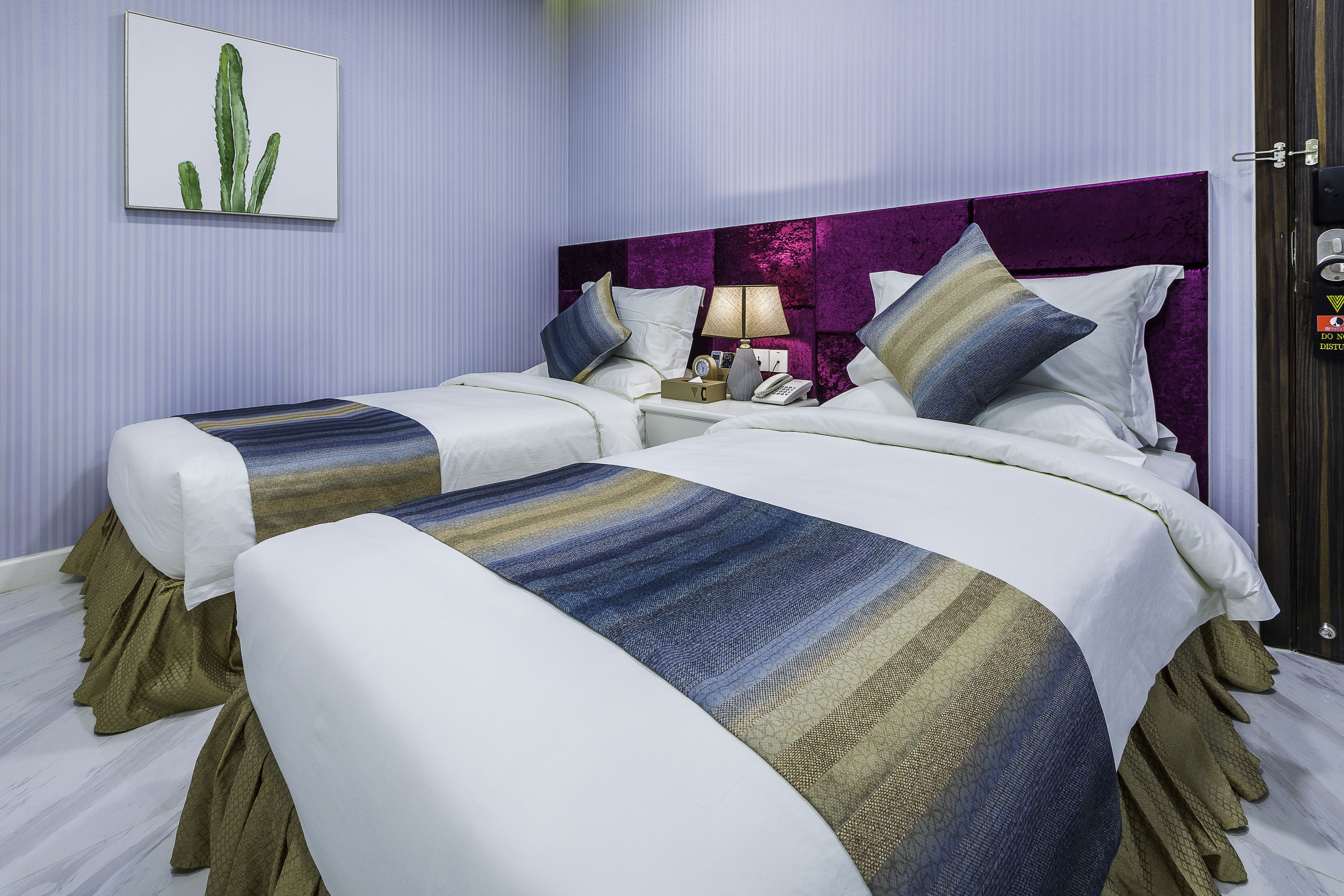 standard twin room | premium bedding, minibar, in-room safe, desk