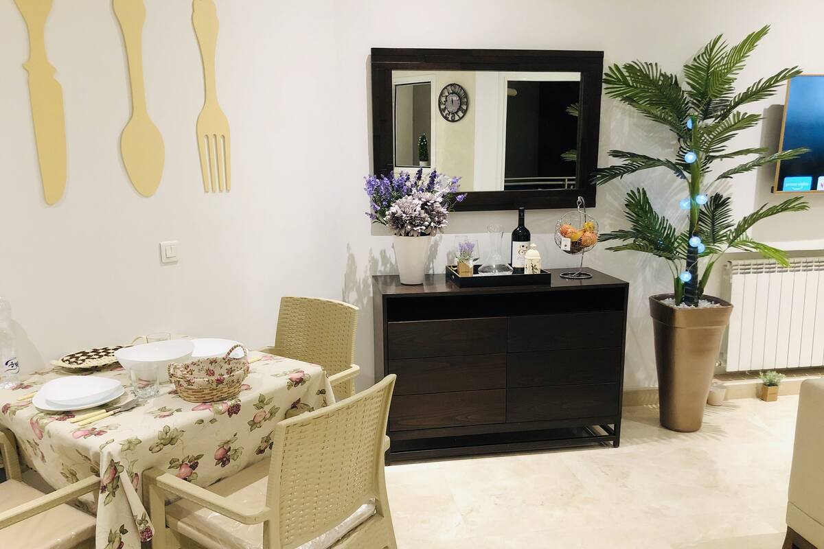 apartment | in-room dining