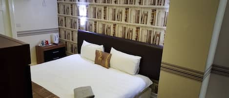 Soundproofing, free WiFi, bed sheets