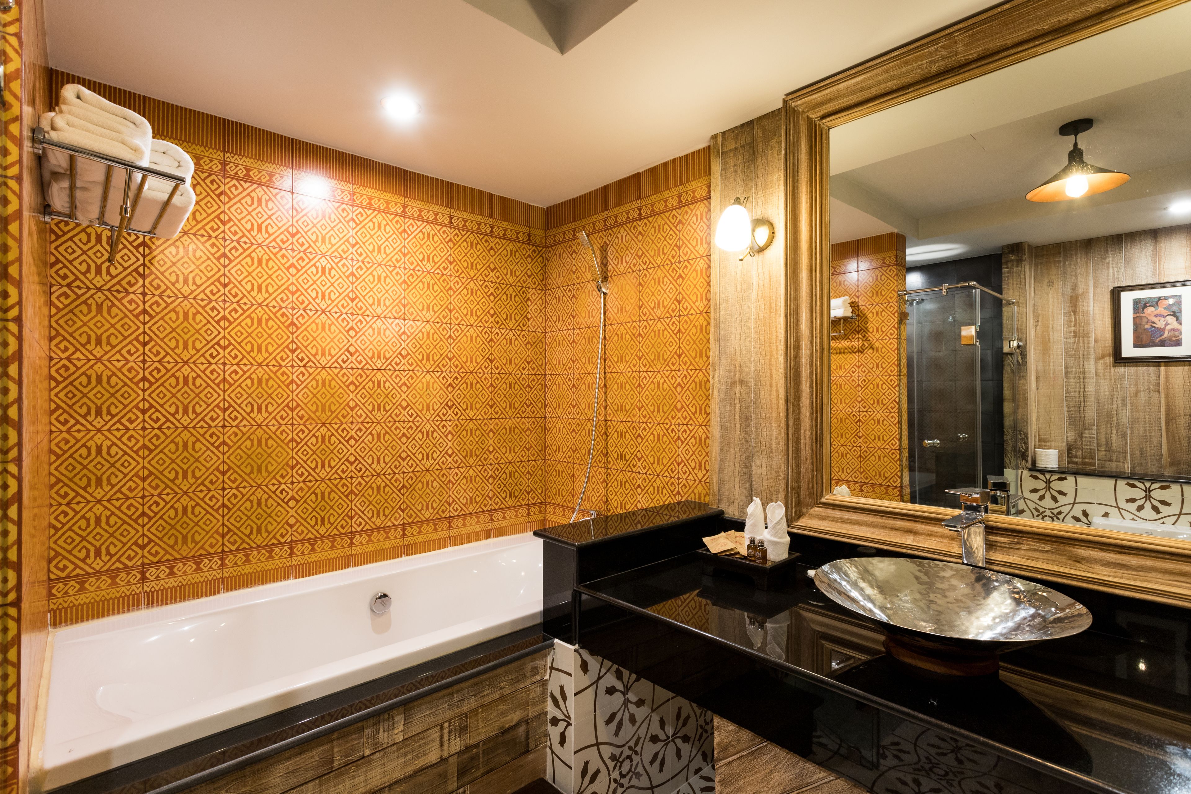 separate bathtub and shower, deep-soaking bathtub, free toiletries