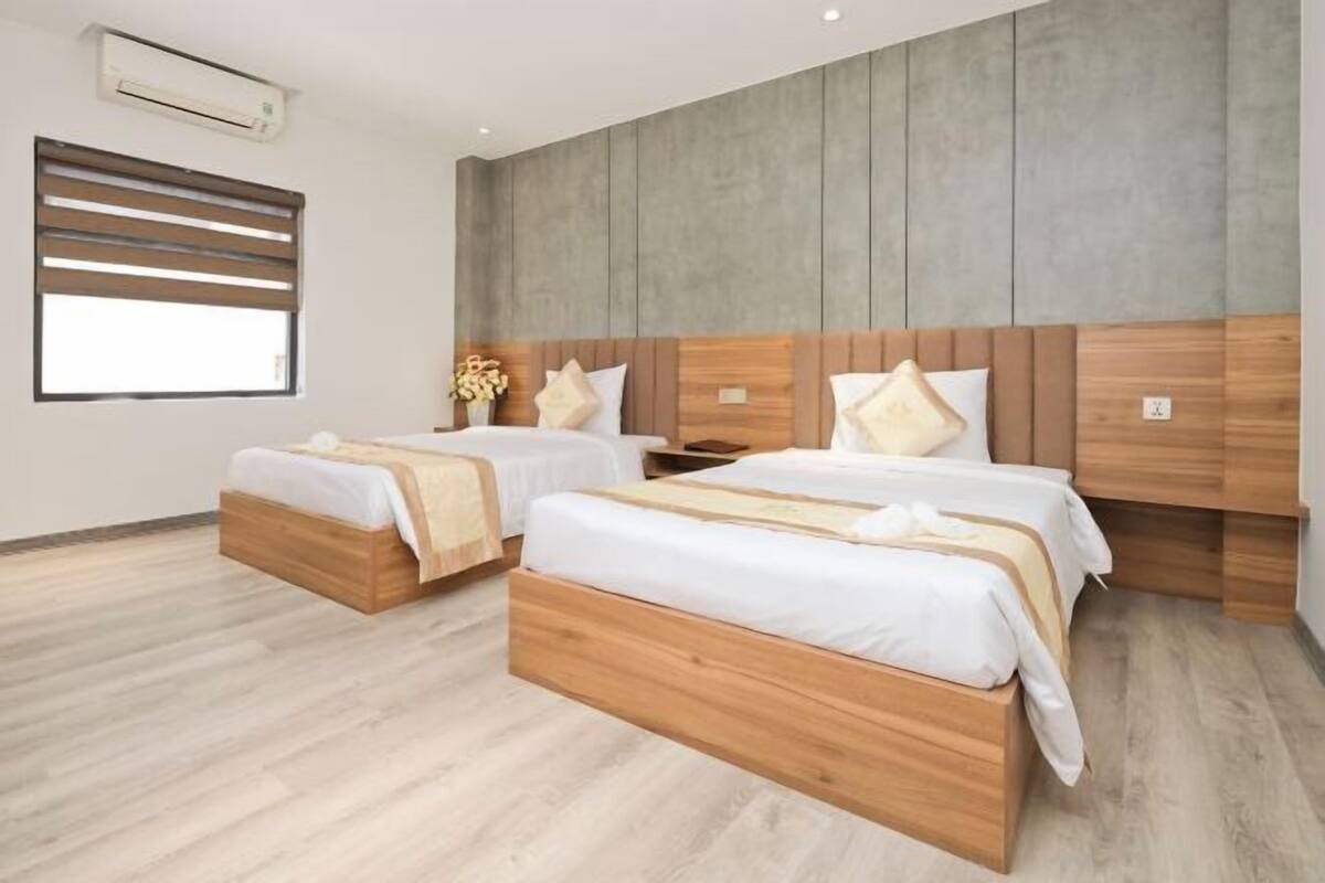1 bedroom, desk, free WiFi, bed sheets
