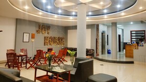 Khu sảnh