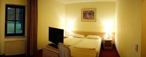 Double Room (Main Building) - Landhotel Burkartsmühle (Hofheim am Taunus)