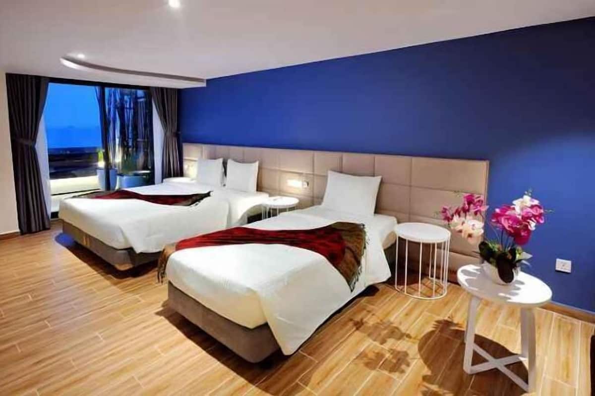 Hochwertige Bettwaren, Pillowtop-Betten, Minibar, Zimmersafe