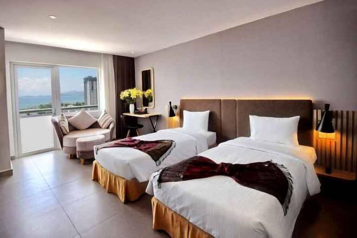 1 chambre, literie de qualité supérieure, surmatelas, minibar