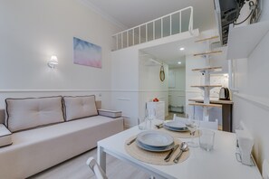 Superior Studio (for 4 adults) - Sokroma Elegant Aparts (St. Petersburg)