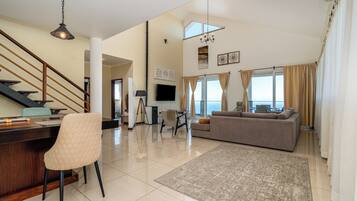 Televisie en een tafeltennistafel