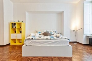 Fer et planche à repasser, Wi-Fi, draps fournis