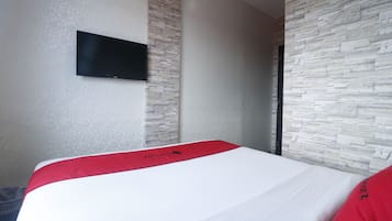 Habitación doble | Escritorio, wifi gratis y ropa de cama