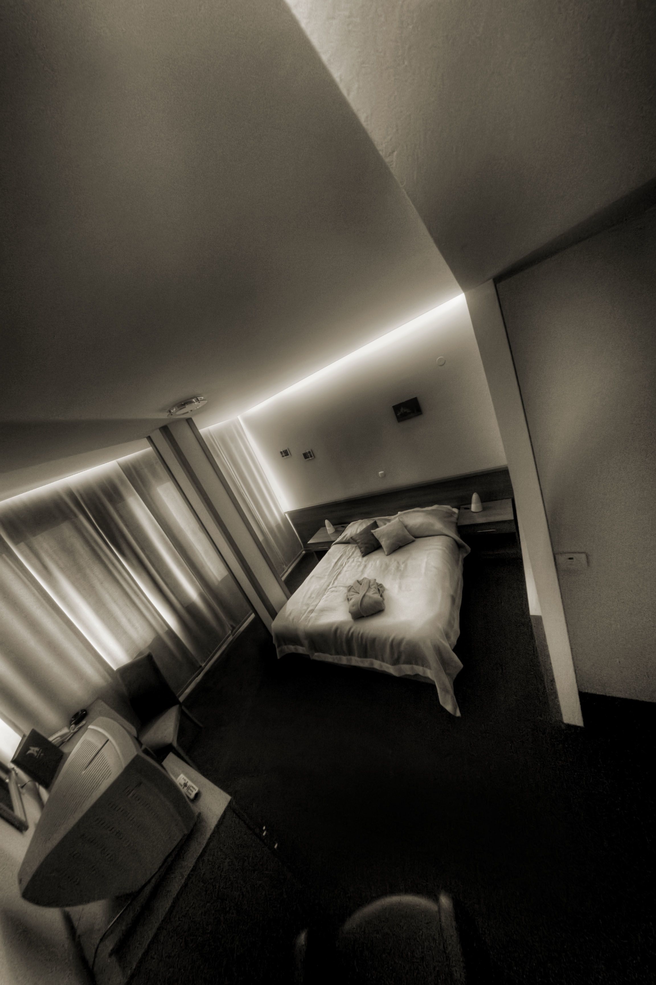 Minibar, in-room safe, desk, soundproofing