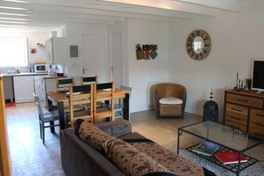 Téléviseur, bureau