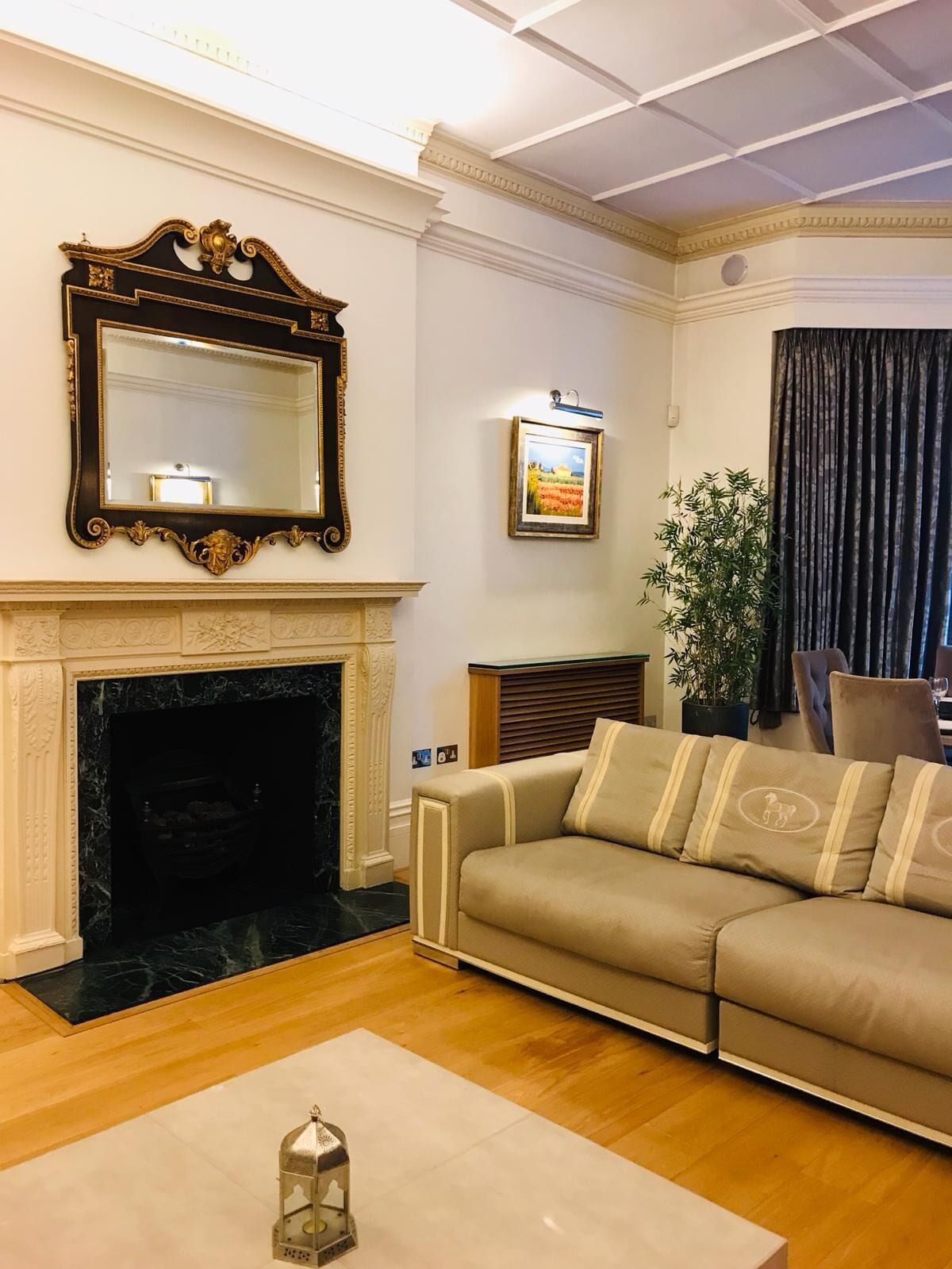 Standard Apartment, 2 Queen Beds, Non Smoking, City View | Living room