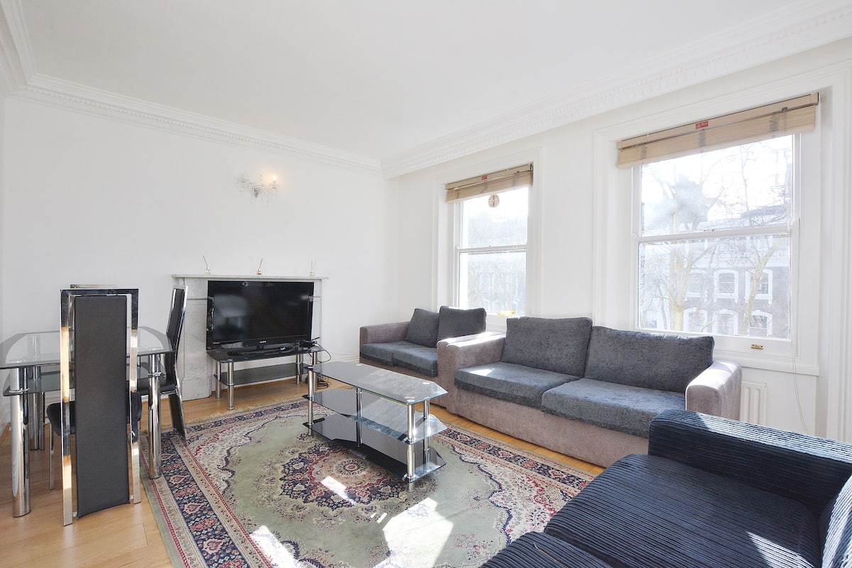 Superior Apartment, 2 Queen Beds, Non Smoking | Executive lounge