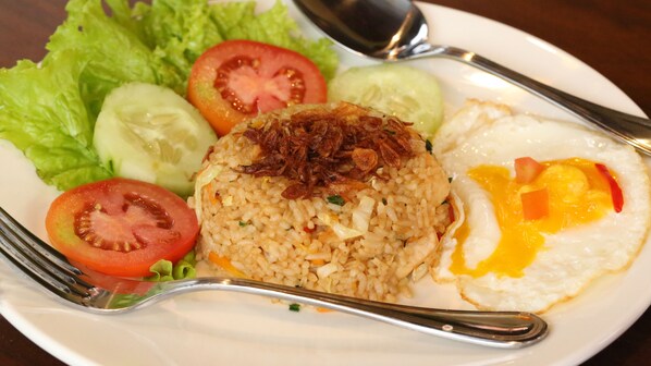 매일 유럽식 아침 식사 유료