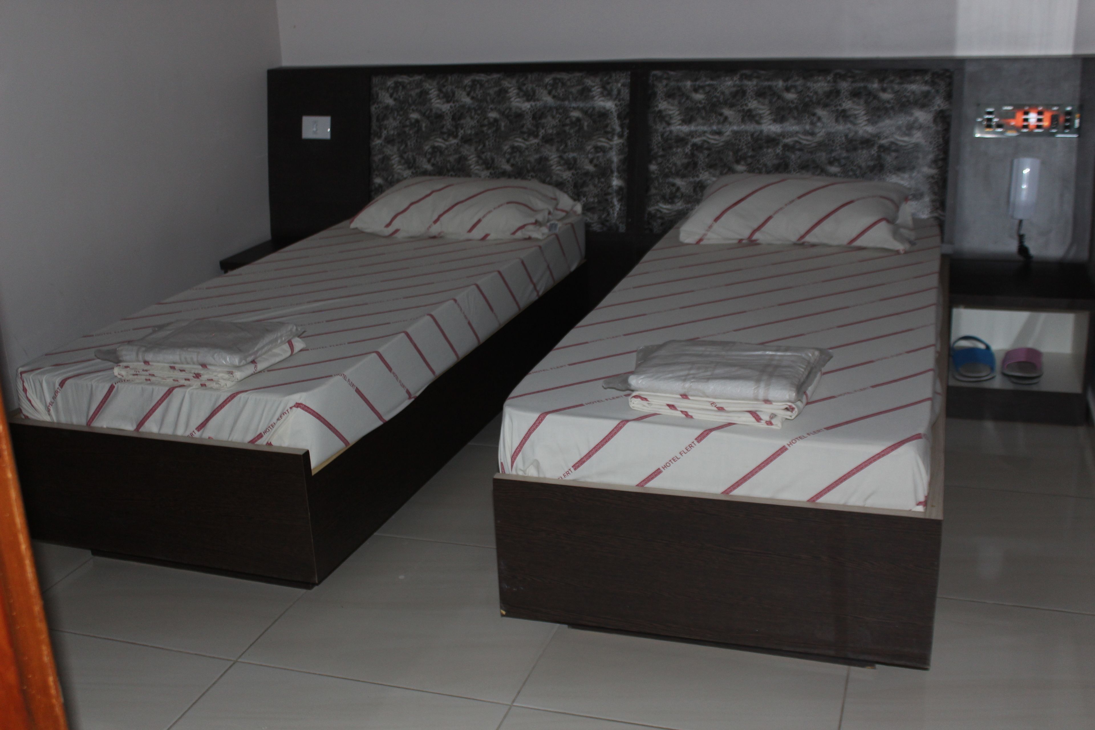 Free WiFi, bed sheets