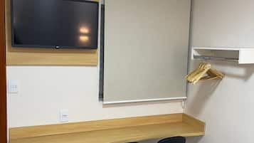 免费 WiFi、床单