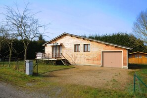 Exterior - Aux 4 Lanternes (Houyet)