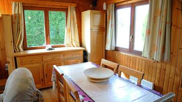 In-room dining