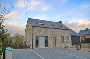 Entrée de l’hébergement