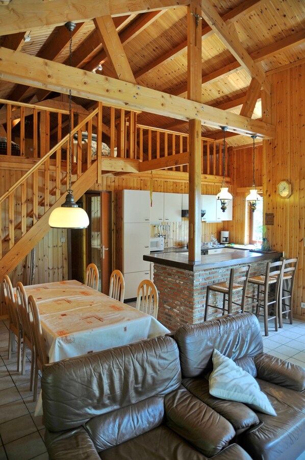 Comfort huis, 3 slaapkamers | Dineren op de kamer