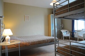 Casa Confort, varias habitaciones | Cunas (de pago)
