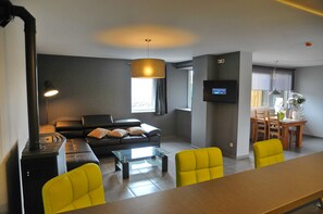 Comfort Cottage, Multiple Bedrooms | Living room | Flat-screen TV, DVD player - Grange de Marcel (Somme-Leuze)